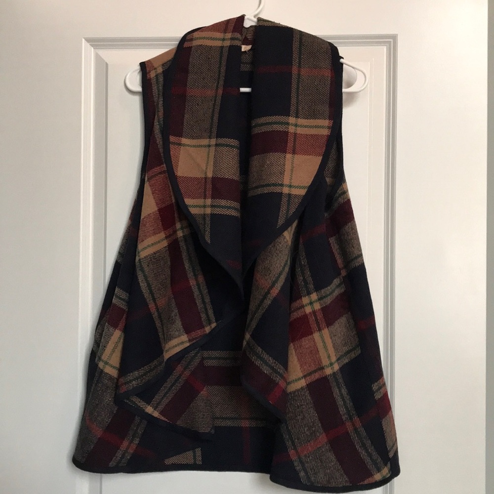 Plaid Altar’d State vest